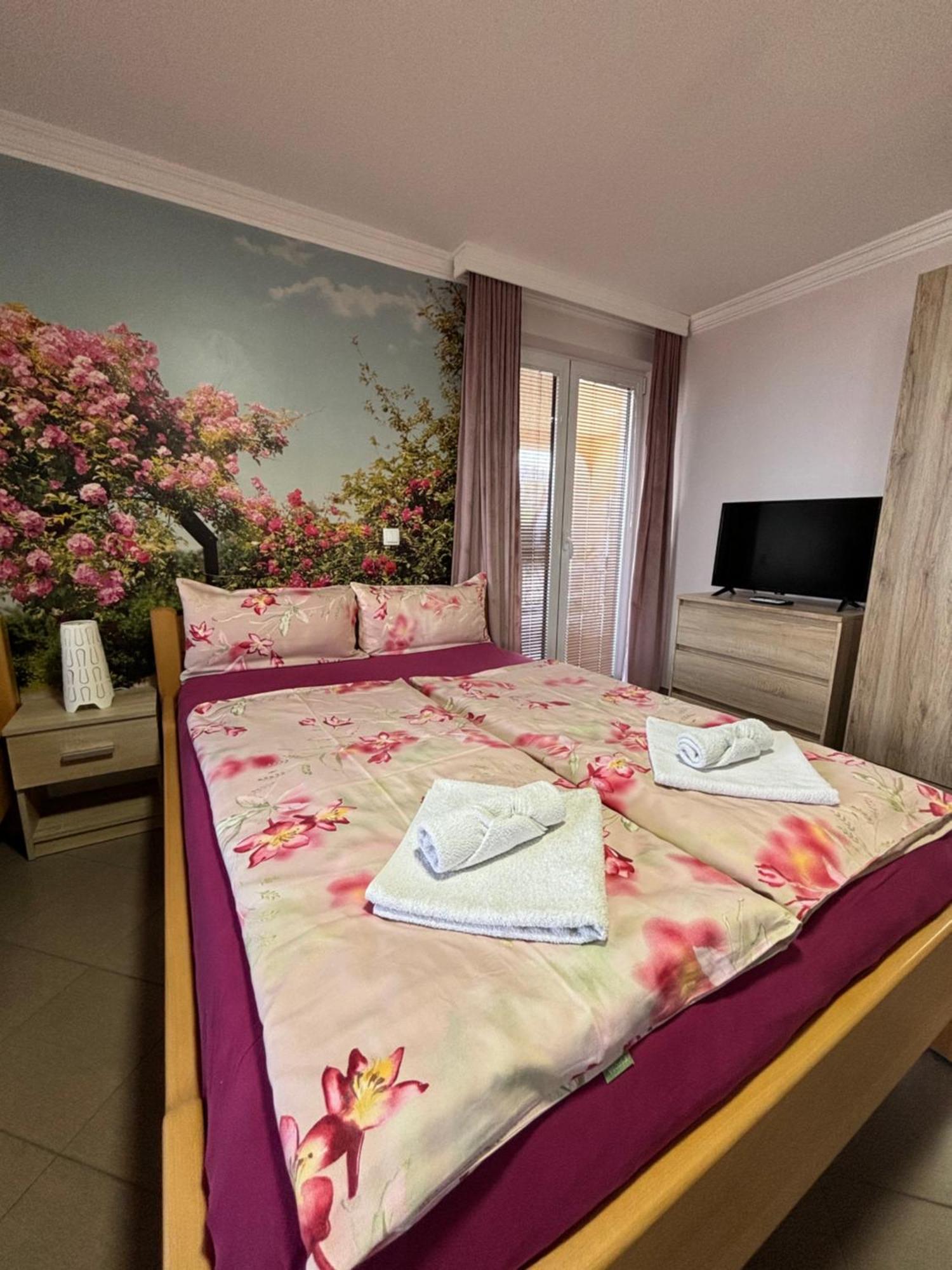 Apartmani "Marija" Golubac Exterior foto